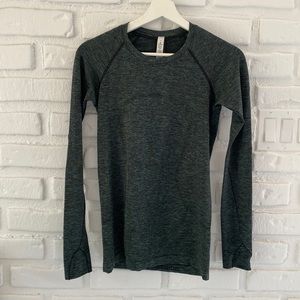 Lululemon swiftly tech long sleeve